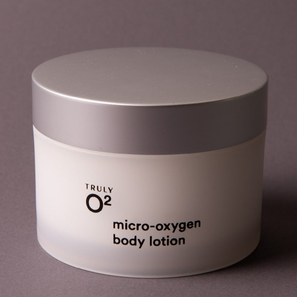 Truly O2 micro-oxygen body lotion jar